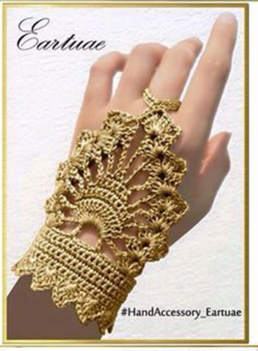 hand%20ornament%202002%20a