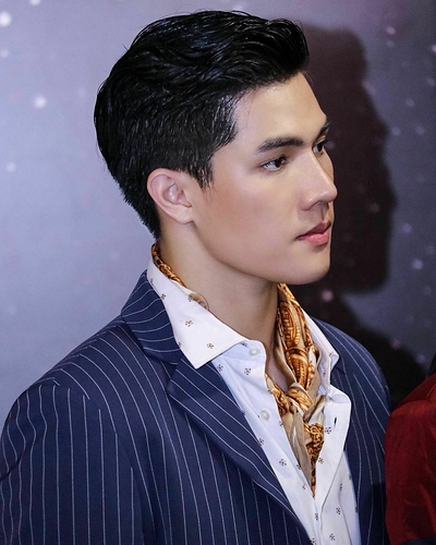 Bank%20Thanathip%20Srithongsuk