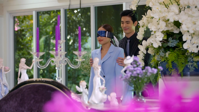 Prince%20who%20turns%20blindfold%20scene