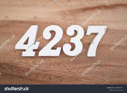 4237