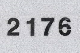 2176