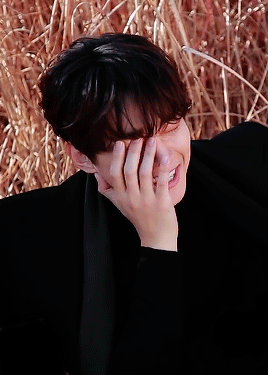 shy%20lee%20junho